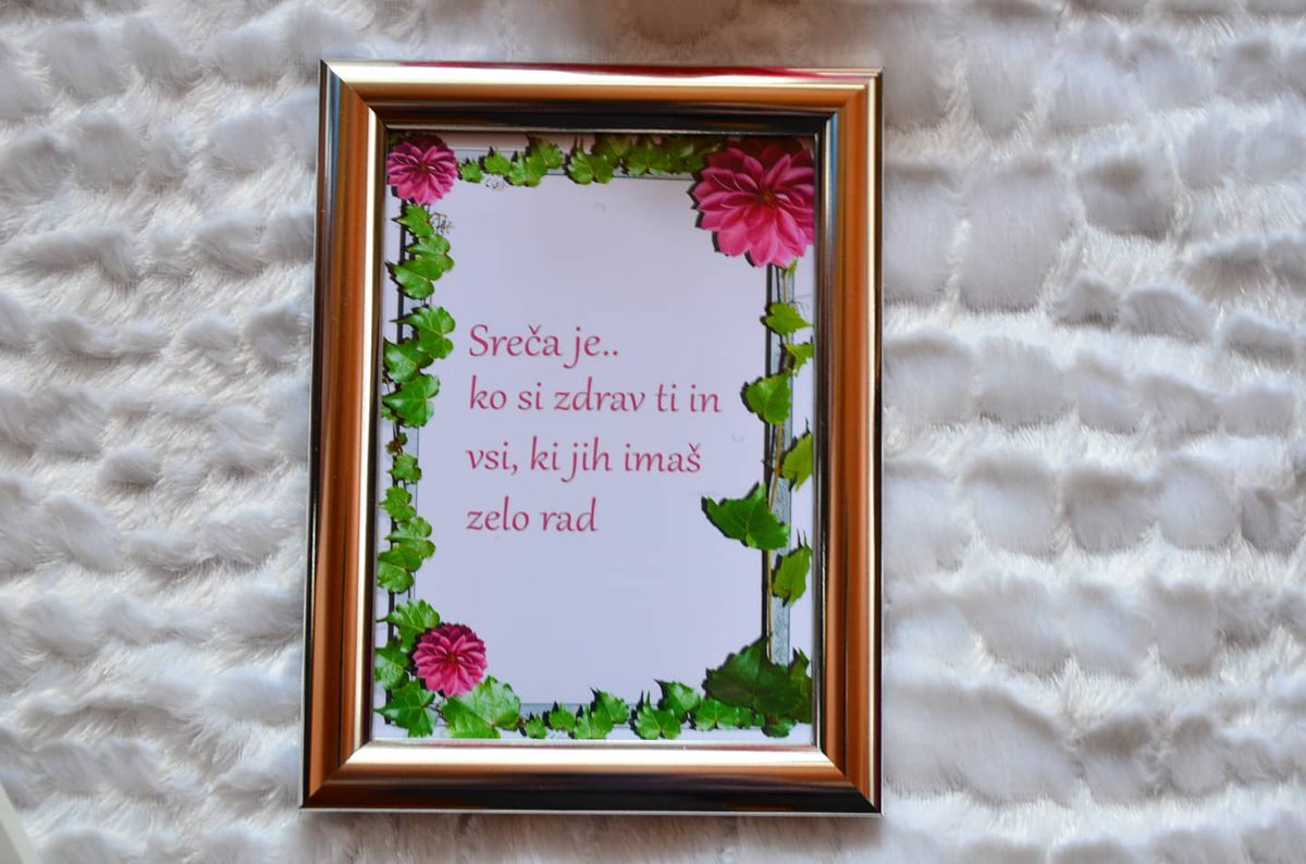 MagicprintSi's tweet image. 📣📣✨Novo v naši ponudbi!📣📣✨
😍Personaliziran digitalni print na foto papir😍 z unikatnim potiskom po vaši izbiri-fotografija ali napis❤️

Samo pri MagicPrint.si  ✨print your wish✨

Naročila sprejemamo v inbox ali po mailu:magicprintsp@gmail.com 😊
💥