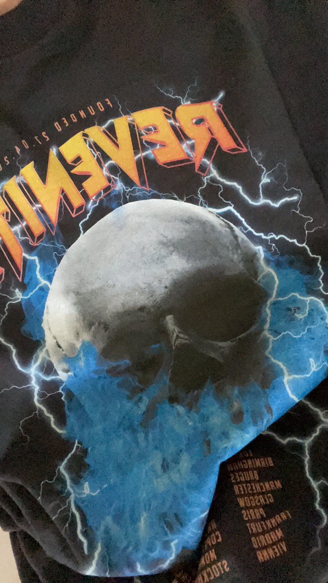 mindfulellie's tweet photo. i just got my @KojisRevenge t-shirt in the mail finally, i’m so excited!! https://t.co/WnFYao9ufv