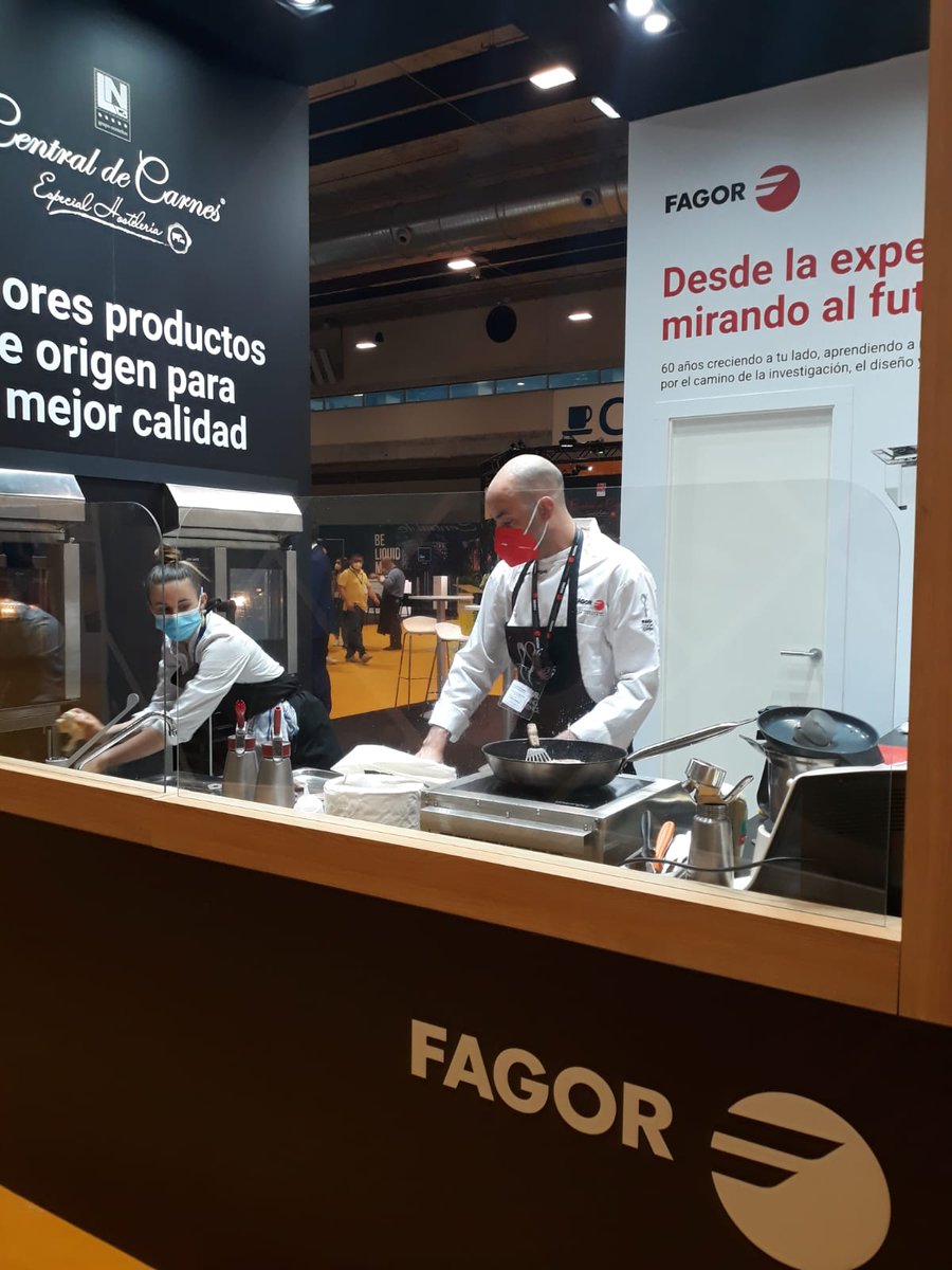 Nuestro stand en <a href="/madridfusion/">madrid fusion</a> ya está recibiendo los primeros visitantes, que pueden disfrutar de la cocina de Javier García (<a href="/Restdelirios/">Restaurante Delirios</a>) chef colaborador de #FagorIndustrial 👉 📍 PABELLÓN 14 – 0D150
#MadridFusión #madridfusion2021
