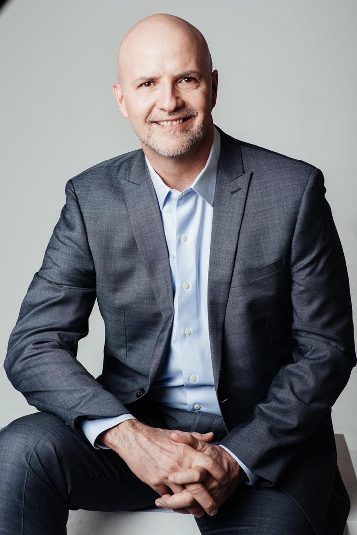 Le développement personnel améliore la qualité de vie,facilite la réalisation de ses aspirations.
Basé sur réflexions &amp; actions pour valoriser son potentiel et extraire son meilleur, il fait avancer sur ts les plans: professionnel,spirituel, financier,familial,relationnel,social.