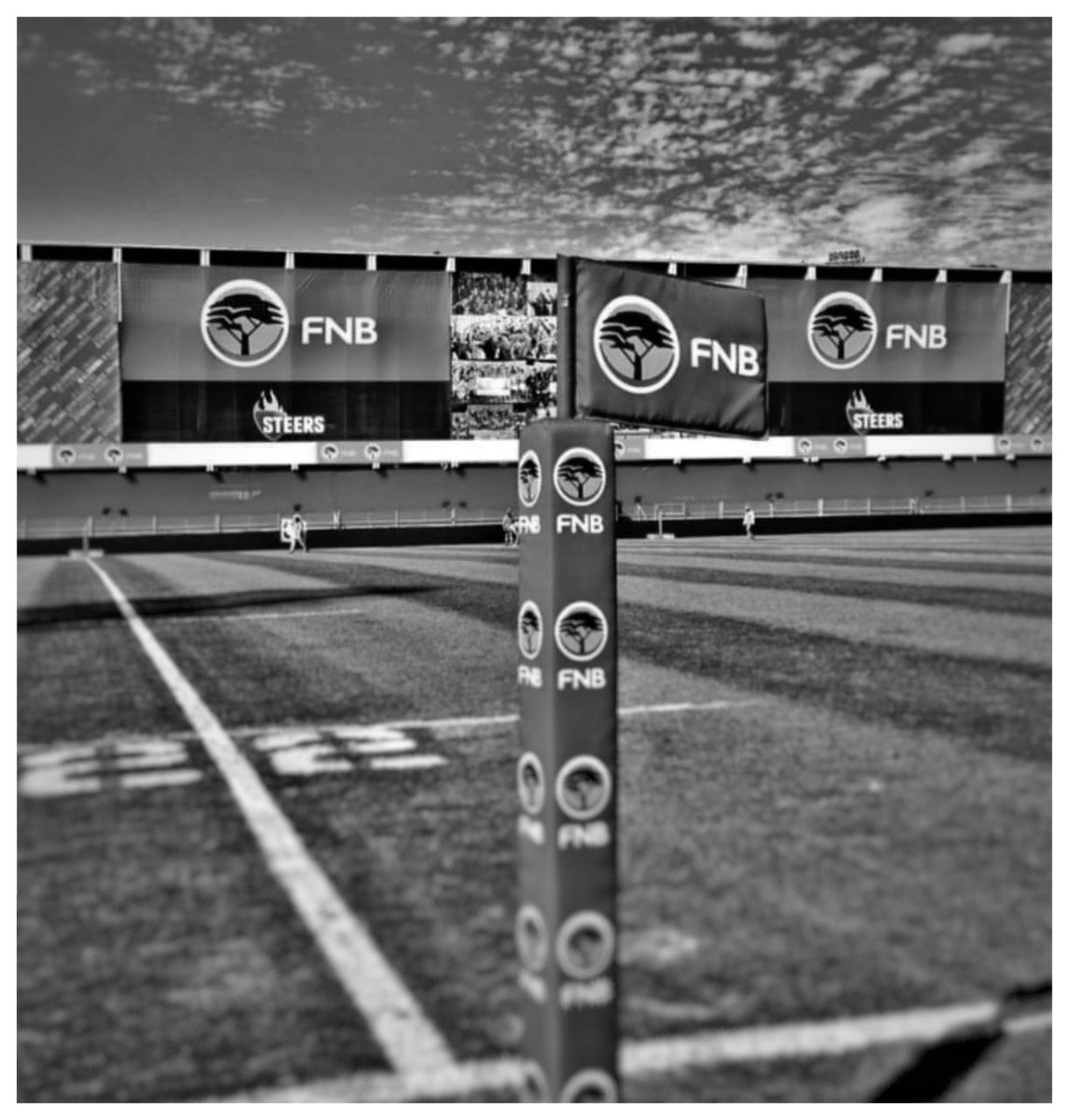 The battlefield before the war! 🗣 Covering my sixth final involving Tuks (2011, 2012, 2013, 2017 and 2019) 🔥🏉 ☆ #RugbyThatRocks #QuadChronicles