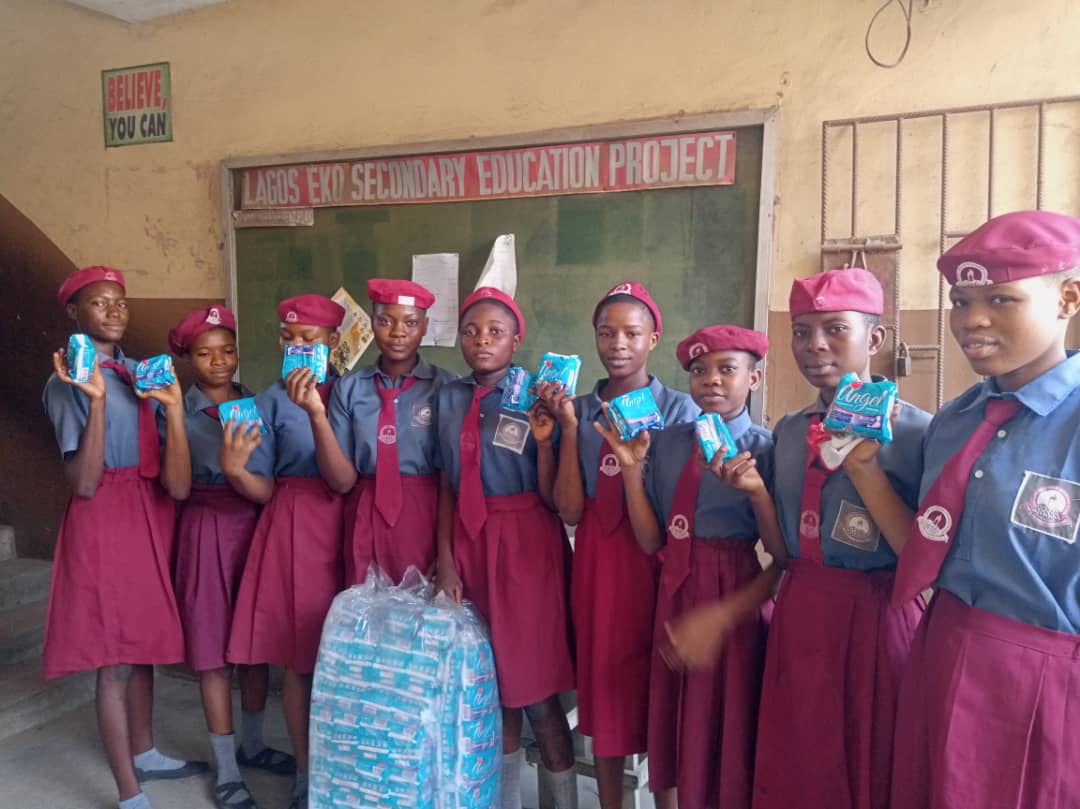 RACLASCOHET1's tweet photo. 1 in 5 girls miss school due to Menstrual poverty which is an important yet often ignored, public health crisis. “Menstrual poverty” refers to the prevalent phenomena of being unable to afford products such as pads, tampons, or liners to manage menstrual bleeding. #MHDay2021 https://t.co/XcyqHrOIA8