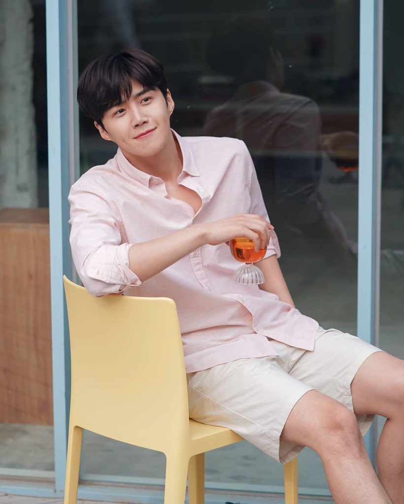 seonhuniverse's tweet photo. [KIMSDATAGRAM 2] #PreferredPicture 

For a day today, add one more spoon of fluttering feelings using actor Seonho’s pictures. 🥄💙
-
#KimSeonHo #EditionSensibility #Refreshing #Full #SummerSeonho #Together #FlutteringDay #HopeYouFor #AHappyWeek #😉 https://t.co/EJb2MpJU5W