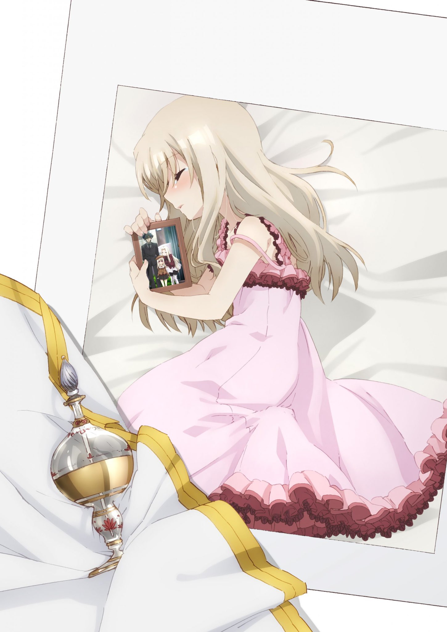 تويتر Fate Kaleid Liner プリズマ イリヤ Licht 名前の無い少女 على تويتر 劇場版 プリズマ イリヤ Licht 名前の無い少女 21年 夏 公開 夏公開に向け歴代イラストを毎日1枚ふり返り中です 本日は プリズマ イリヤ Tvシリーズ第1期のパッケージ