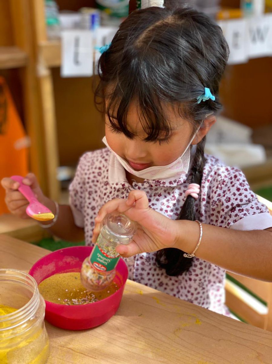 kcd_fs1's tweet photo. What flavour toppings would you like on your yogurt? We are pretending that sand is yogurt and we have found little items, such as magnetic letters to top them with. Welcome to Yogurtland! #roleplay #imagination https://t.co/KglPWK6FoD