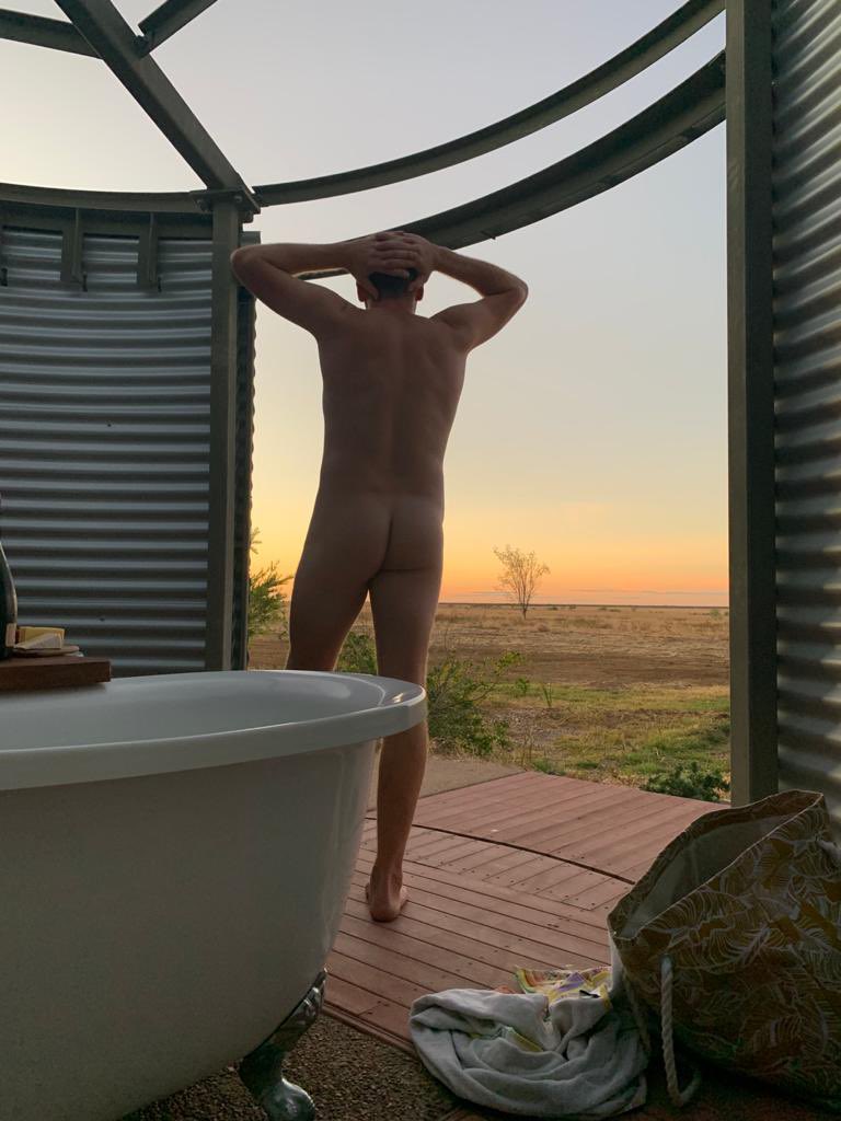 Good sunsets great bumshots in #juliacreek