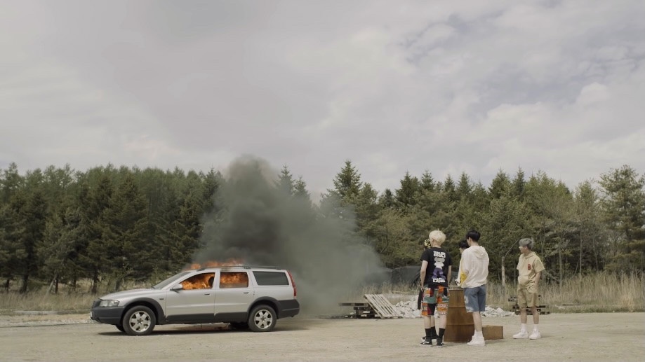 txtcinema's tweet photo. the end of the f***ing world (2017) // 0X1=lovesong (i know i love you) (2021) https://t.co/Lyskmbc9SC