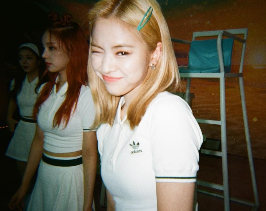 ryujinmoments's tweet photo. SHE'S SO BEAUTIFUL https://t.co/cztMvxZhJw