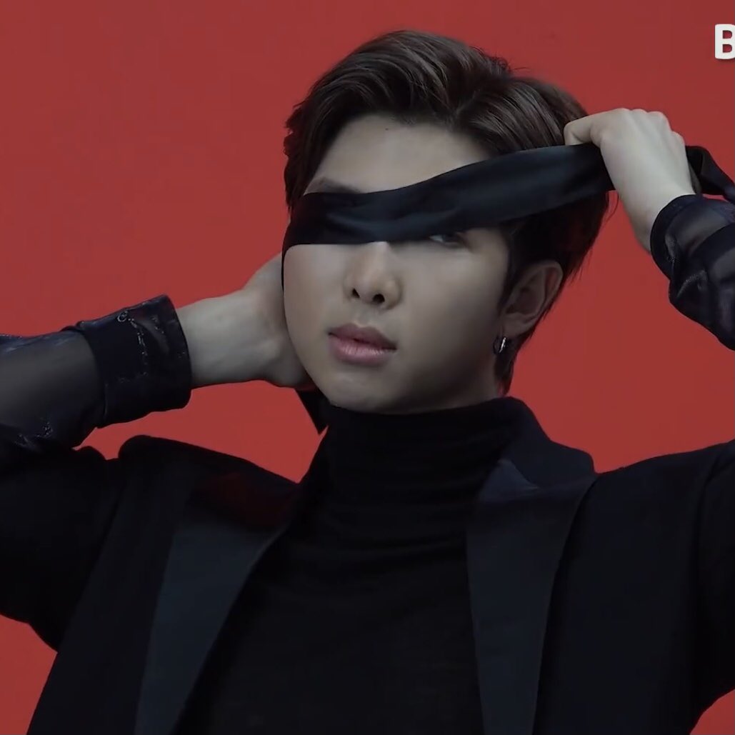 E2tZ8oLUYAIIm3d?format=jpg&name=medium