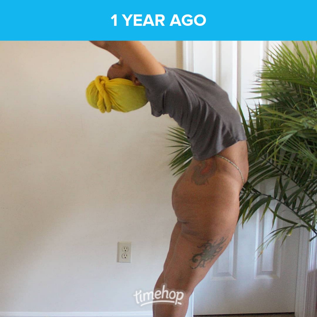 NudeYogiGoddess's tweet photo. I am protected from energy vampires & those that just want to consume me.
#protectyourcrown
#ancestralmessages
#mysticalshit
#protectionjar
#magicalaf
https://t.co/yNpMtpXfzk https://t.co/TCUE87Zf7A