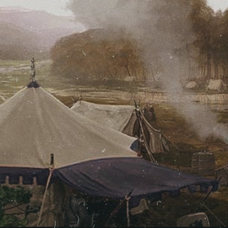 wallsmnds's tweet photo. — AU LARRY.

donde louis va como castigo a
un campamento militar.

donde harry es el hijo del 
coronel del campamento.

¿cuánto puede soportar un
pequeño chico de dieciocho 
años en aquel lugar estricto? https://t.co/9GOuIJzJU1