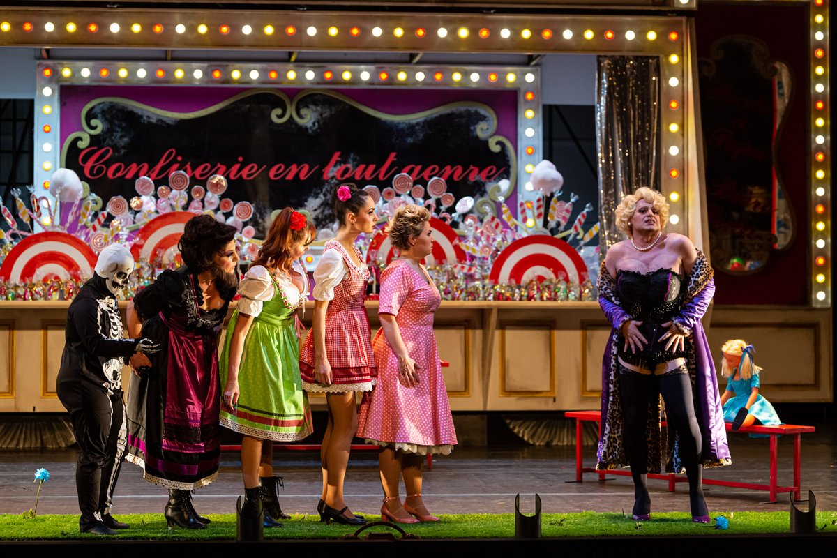 🍺 Vous aussi venez chez Eclosine vous rafraîchir avant le concours de tir à l'arbalète ! 🏹
V'lan dans l'œil
📅 du 16 au 23 juin
🎟️ bit.ly/Vlan_Oeil