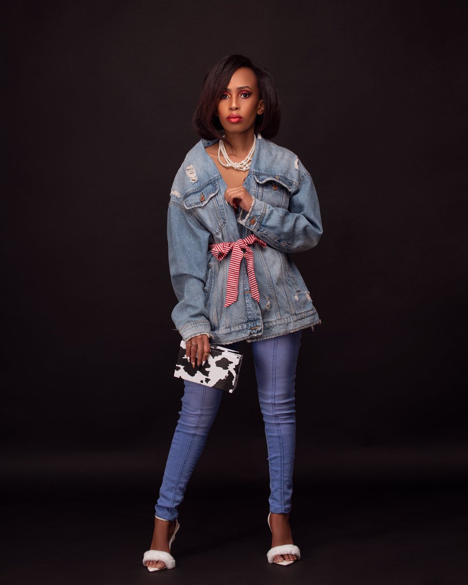 MishBosslady__'s tweet photo. Warembo have you booked your Birthday shoot packages from @ImbayiK ama mko tu?

Ebu look at how I'm serving face 😩😩😩😩

#StyledByRay https://t.co/00aIW2Nipi
