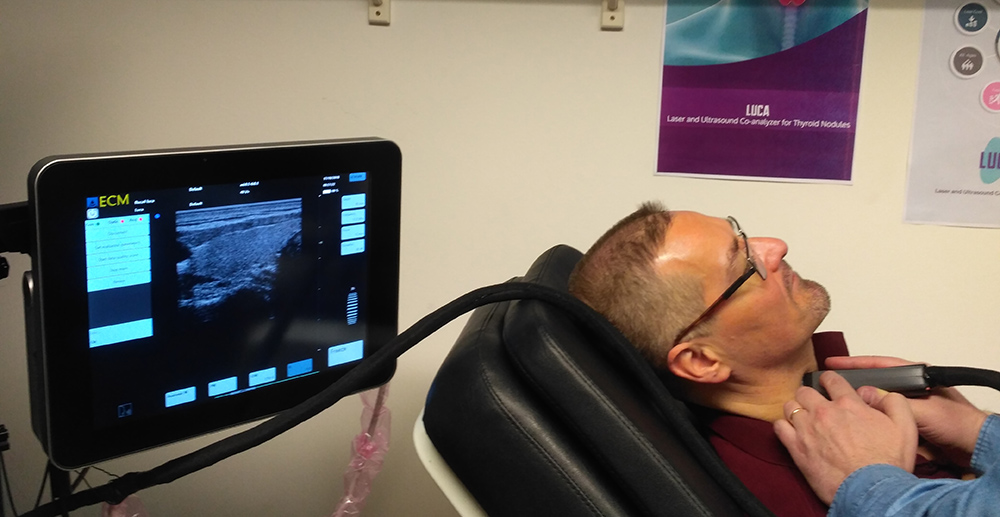 ICFO (@icfonians) on Twitter photo The LUCA device proves its readiness for a better thyroid cancer screening
A study by <a href="/LUCA_H2020/">LUCA Project</a> consortium reports on several study cases & clinical tests conducted to validate the accuracy & high quality of measurements achieved by the LUCA device.
👉icfo.es/newsroom/news/… The LUCA device proves its readiness for a better thyroid cancer screening
A study by <a href="/LUCA_H2020/">LUCA Project</a> consortium reports on several study cases & clinical tests conducted to validate the accuracy & high quality of measurements achieved by the LUCA device.
👉icfo.es/newsroom/news/…