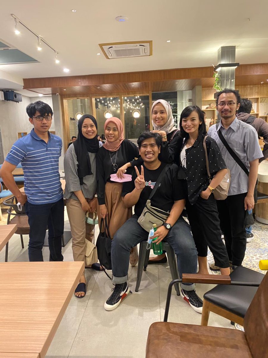 ikalgembul's tweet image. Dirgahayu kota surabaya, dari kami yg mulutnya lebih pedes dari rujak cingur