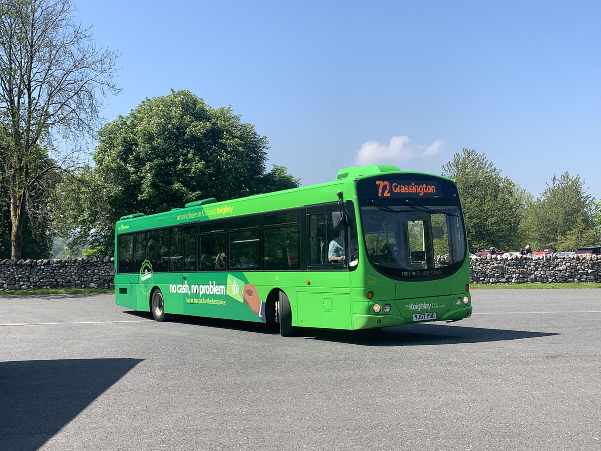 Bank Holiday @dalesbus - <a href="/keighleybus/">The Keighley Bus Company</a> 72 from Skipton to Grassington