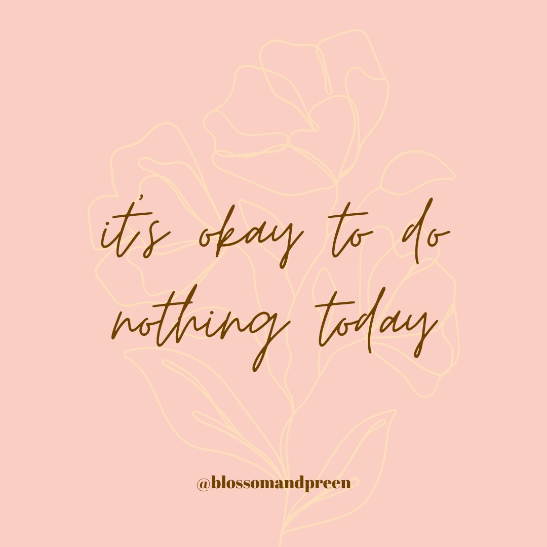 blossomandpreen's tweet photo. Happy #BankHoliday wonderful people 🙏 just a friendly Blossom &amp; Preen reminder that it's totally fine to do absolutely nothing today. Stay in your PJs if you please! https://t.co/8nULVLbeW5