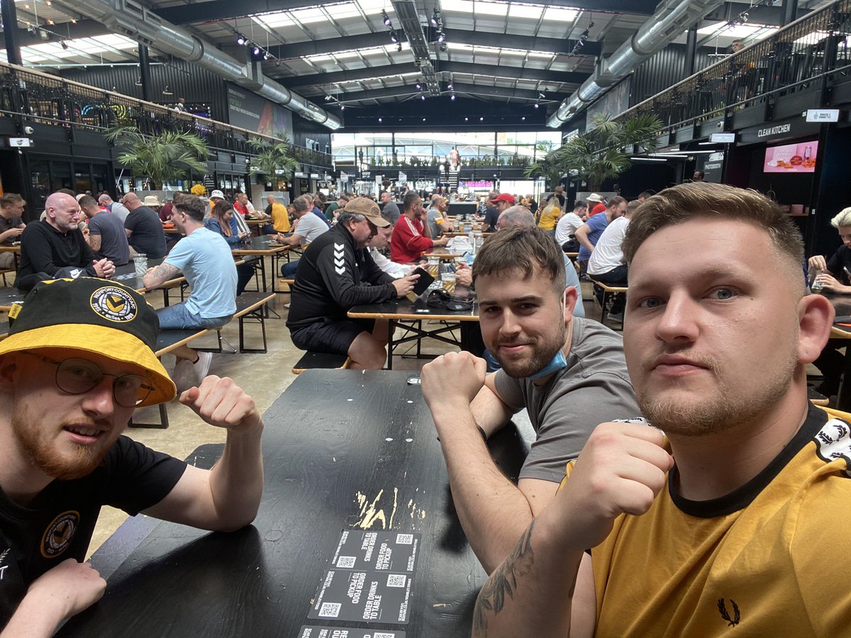 TomPepsii1's tweet photo. UTC @NewportCounty @BoxparkWembley #BOXPARKFANZONE https://t.co/Rea4HawaE3