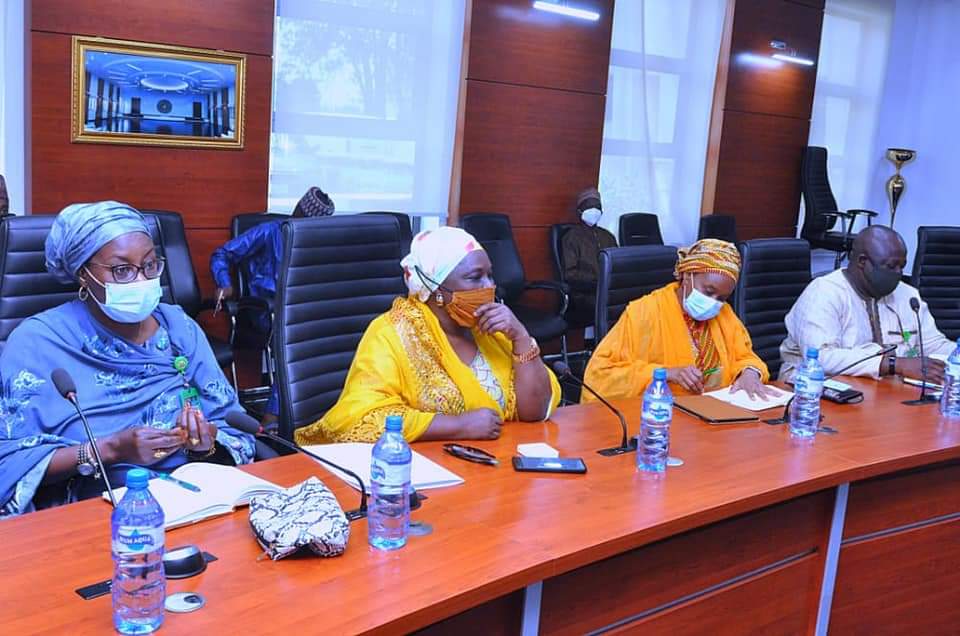 DepGovKaduna's tweet photo. Deputy Governor, @DrHadiza Sabuwa Balarabe is meeting with the management of Kaduna State Community and Social Development Agency and other MDAs towards building synergy in delivering coordinated community development and interventions across the state. https://t.co/5irY7Udk4D