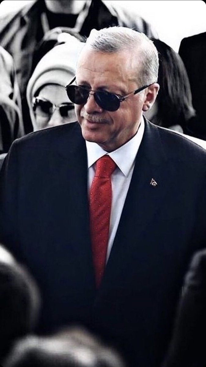 Kime Oyunu Veriyorsun 
Dediler… Dedim ki Tabiki Türkiye’mizi en İyi Yönetene!! @RTErdogan 
           👇👇
#OyumAkPartiye