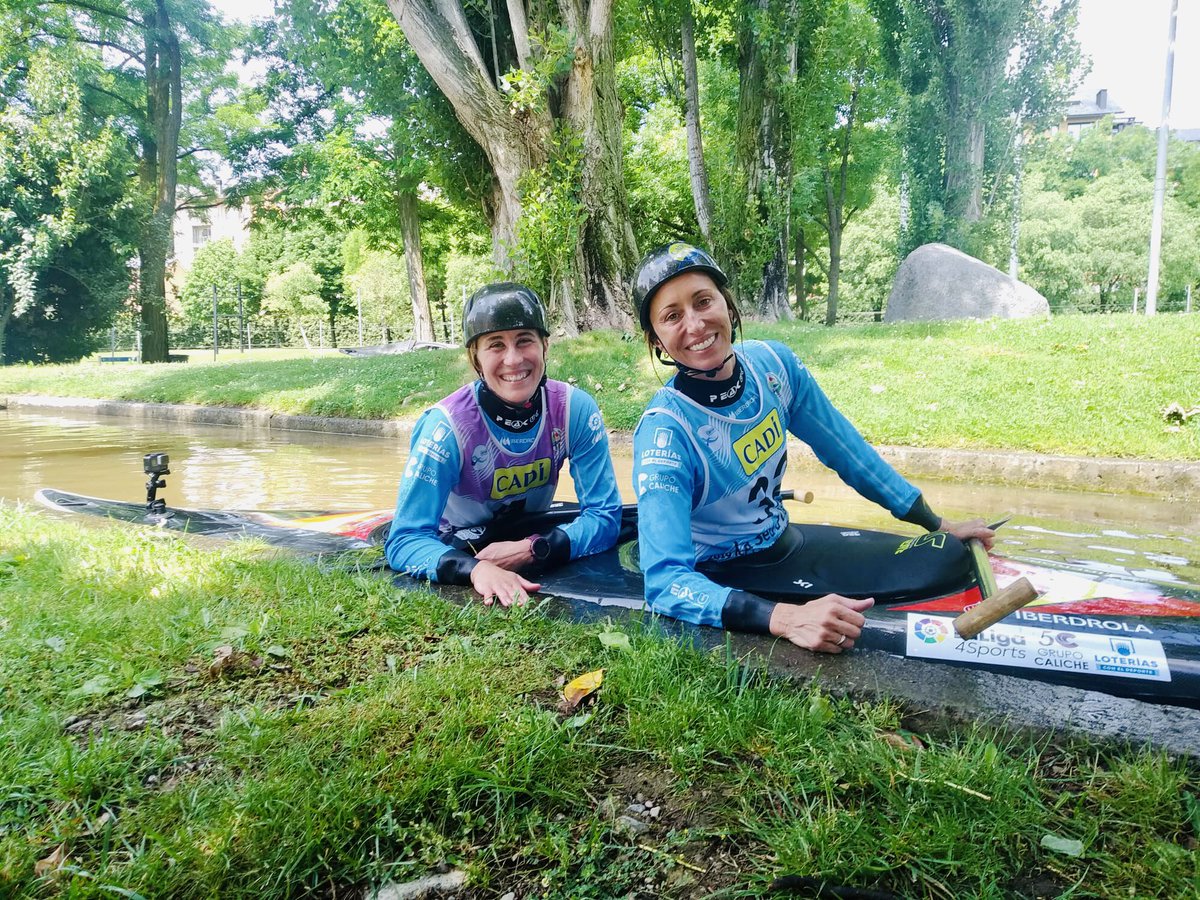 Avui la <a href="/gemmamengualciv/">gemma mengual civil</a> i la <a href="/nvilarrubla/">Núria Vilarrubla</a> han fet unes baixades pel canal d’aigües braves en la grabació del programa <a href="/EDirectoTVE/">España Directo</a> de <a href="/La1_tve/">La 1</a> Quines dos esportistes !!