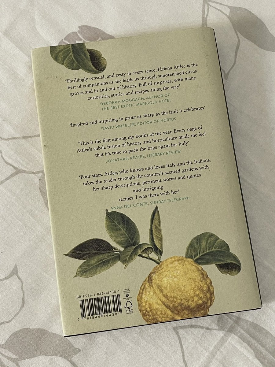 HebaFawzy83's tweet photo. Let’s take a moment to appreciate the beauty of this book.
#Art #BeautifulDustJackets #FinePrinting https://t.co/qZJokFWgv9
