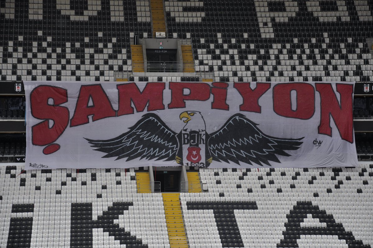 Bileğinin Hakkıyla Ş A M P İ Y O N  S E N S İ N 🦅

#İkiKupaTekŞampiyon 🏆🏆