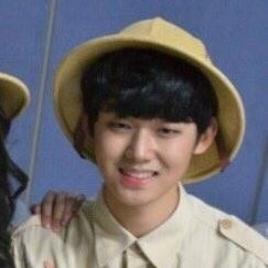 tinycutetxt's tweet image. 성장... 몰까