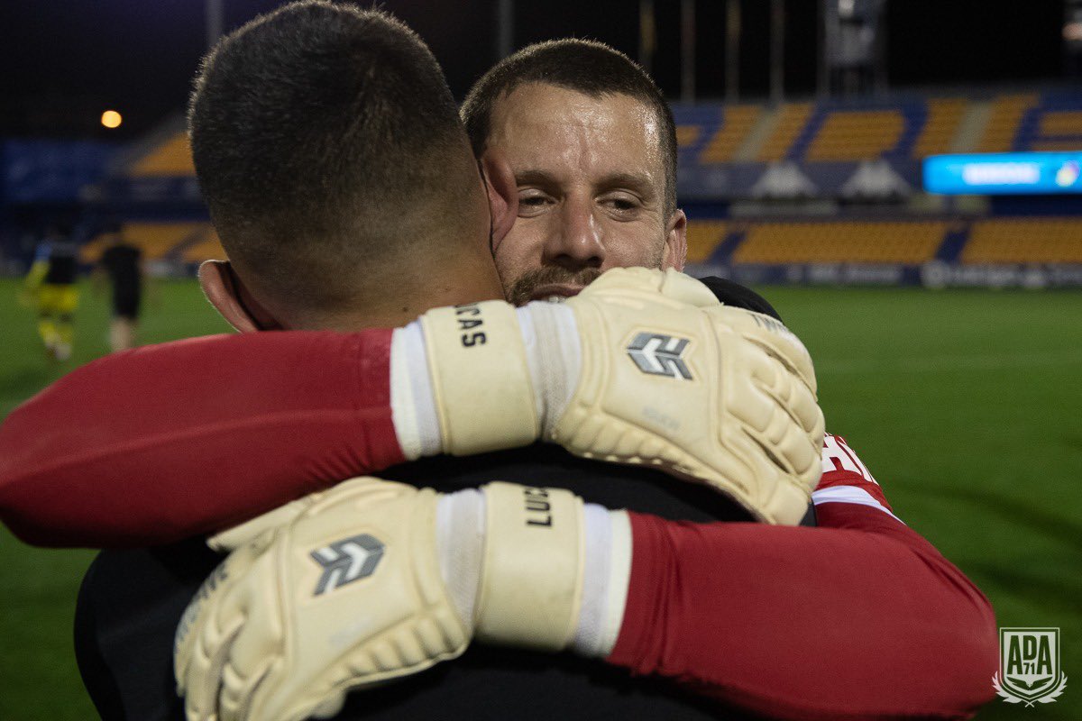 djim_25's tweet photo. Un gran logro siempre requiere un gran sacrificio!💪🏻💛 #VamosAlcor https://t.co/KhAtsTveNY