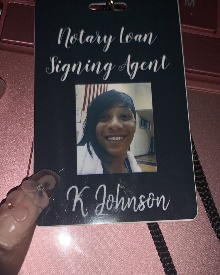 NotaryBabe's tweet photo. #NotaryBabe of the day! 💗 
Hi I’m Katrina
I’m a mobile notary in Detroit,MI
I service Wayne, Oakland, Macomb, and Washtenaw Counties.. some areas of Monroe County~
I can be reached 734-787-1756 and notarygoals@gmail.com http:notarygoals@gmail.com https://t.co/5vaM1Jivii