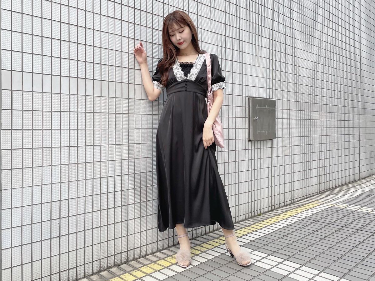 Uzivatel Eatme Na Twitteru Zozo Info 週間人気itemランキング 1位 ドットチュールマキシ ワンピース 2位 フェイクレザークロスベルト 3位 レディワンピース フェミニンなロング丈のワンピースが人気 15位までランキングを公開中 T