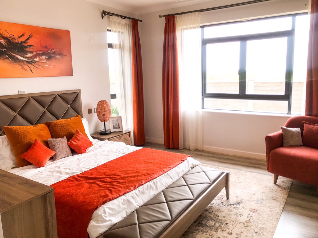 PropertyShowKE's tweet photo. 3, 4 &amp; 5 bedroom villas for sale. For more information call/ WhatsApp 0701189467 #propertyshowke #firstavenueproperties #yourpropertypartner #realestatekenya2021 https://t.co/DqtrzqzMr7