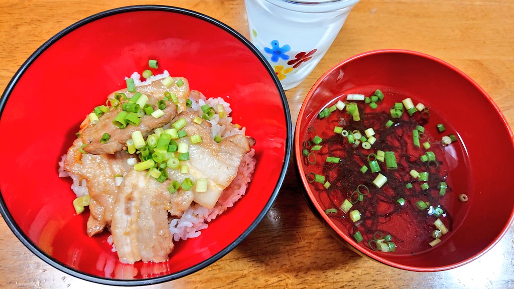 丼 栄養士 豚 トンテキ レシピ・作り方