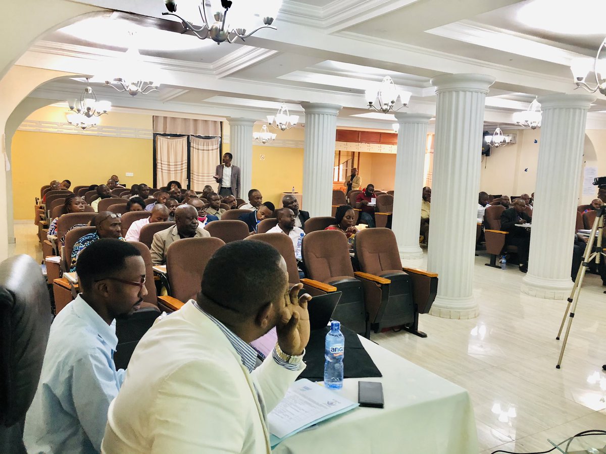 saemaperdc's tweet photo. #RDC #SUDKIVU Journée de sensibilisation des coopératives à l’adhésion au Programme d’assurance des exploitants miniers artisanaux chez #RAWSUR en Province du Sud-Kivu. @mines_des
@SaemapeR
@TheoKASI
@iubwe2 @SafantoBulongo https://t.co/ZHyQz62m6O