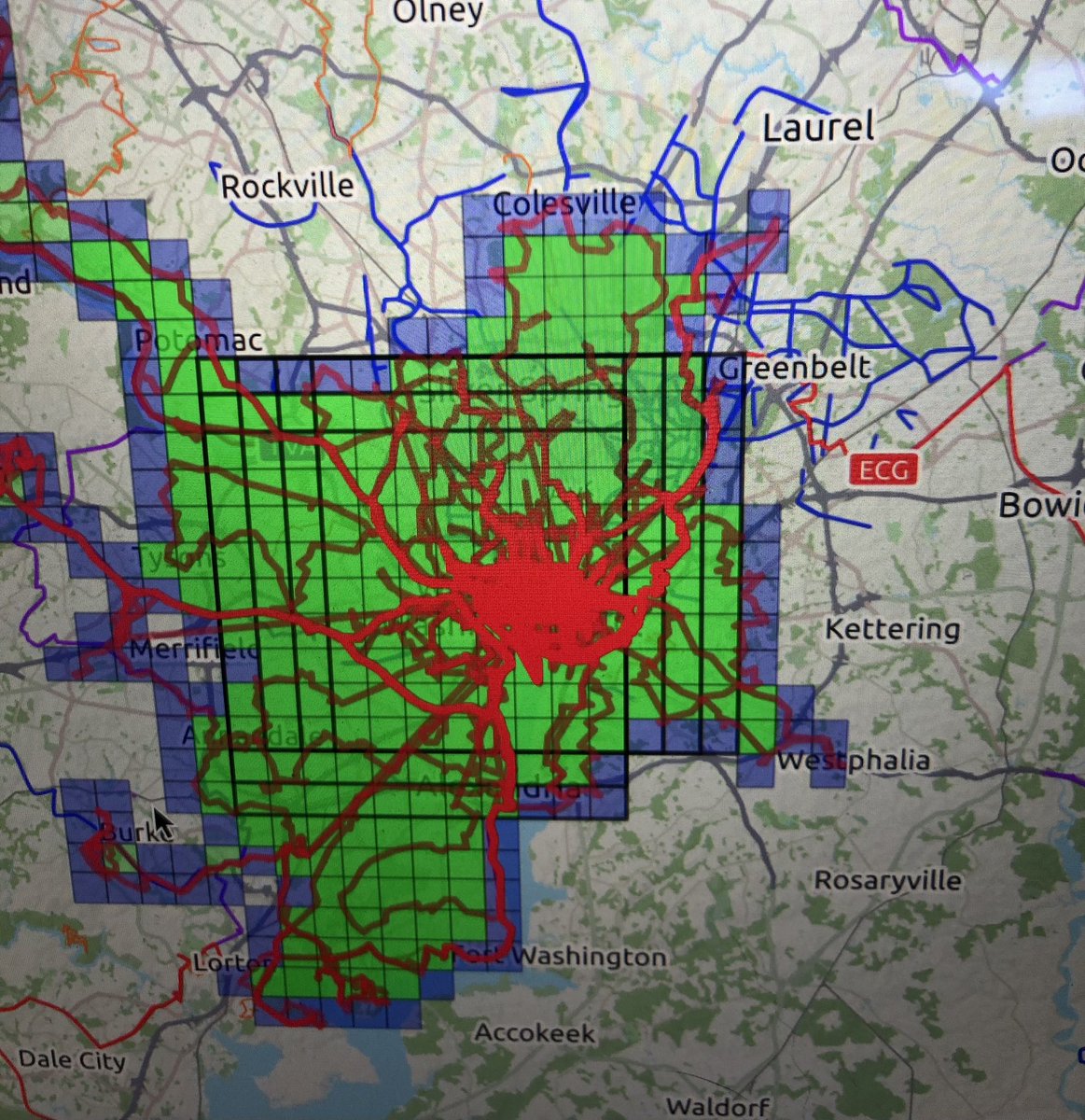 DranaString's tweet image. As of yesterday I’ve finally completed my goal of biking through every square kilometer of DC.