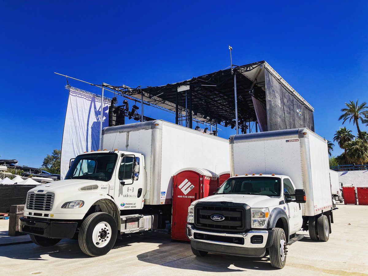 touringpros's tweet image. Ahhh familiar sights are popping up!
...
#loadin #portapotty #stageleft #festival #truckparking #stageline #SL320 #brewhahaproductions #sunshine #festivalproduction #touringprofessionals #livemusic #emerging #positivity #musicbiz #entertainment