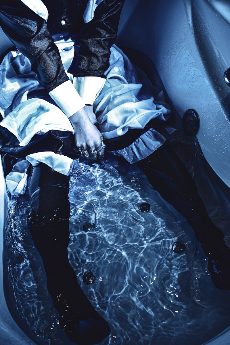 まちお On Twitter 暗い雰囲気の写真が得意なのは明白なんだけど 水が凄い好きだからみんな水撮影行こ 濡れて 撮るから 創作 メイド男子 黒猫メイド長 Ks M R Photo Retouch まちお コスプレ Cosplay 創作 まちお写真館 Https T Co