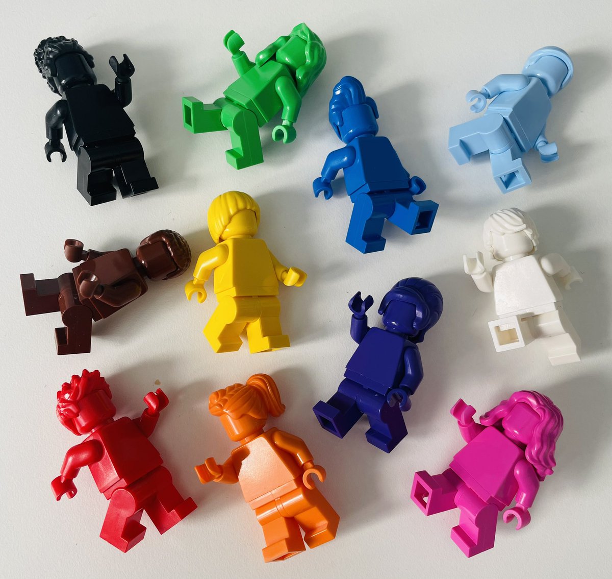 matthew__ashton's tweet image. Sharing some #LEGO Love with you all! 

Our new ‘#everyoneisawesome’ set which celebrates the #LGBTQIA community will be coming out tomorrow!

It’s a statement of love &amp;amp; a reminder that if we embrace each other’s differences, the world will be an even more awesome place to live!