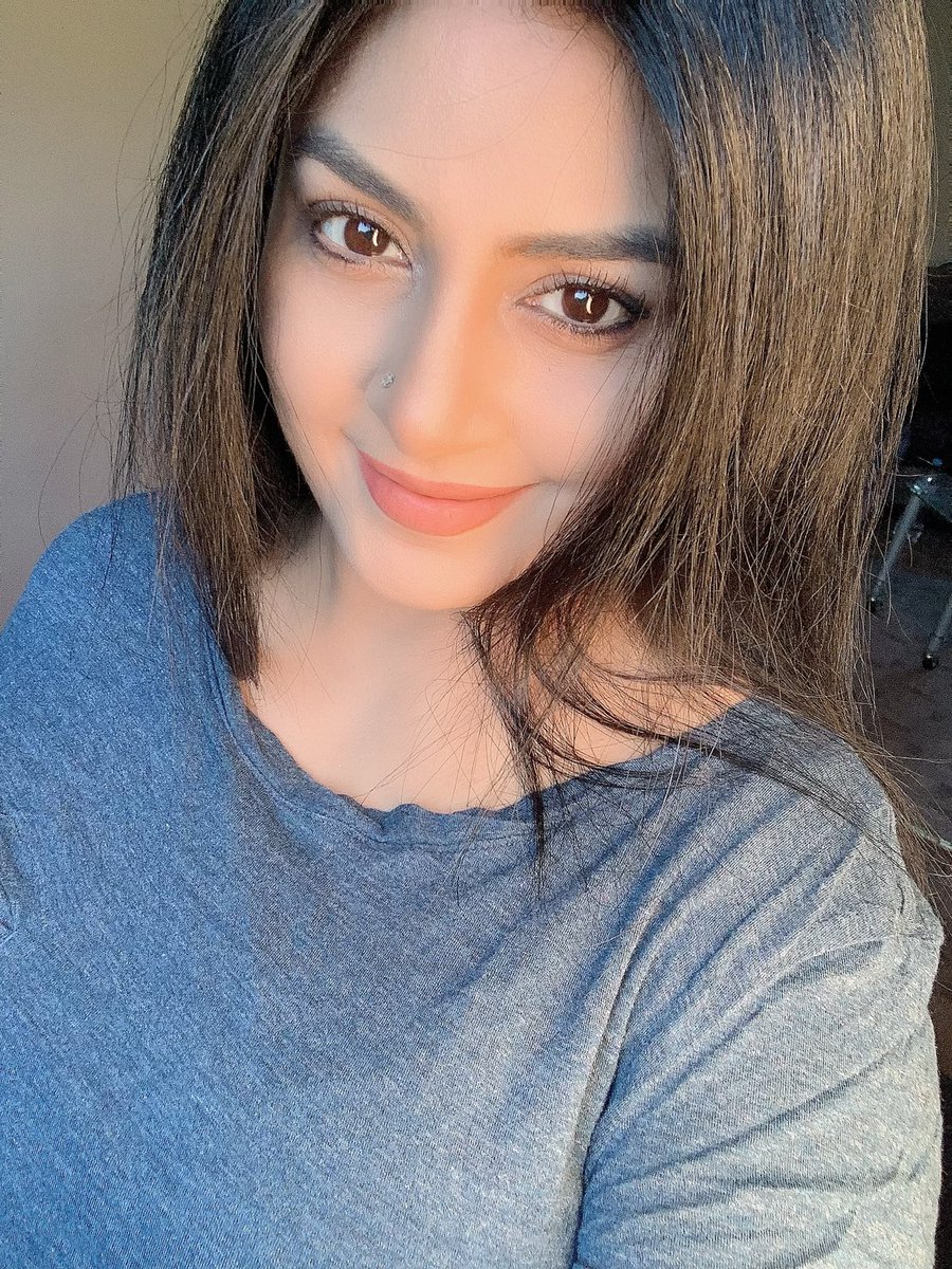 fadiashaboroz's tweet photo. Peace begins with a smile.😊☺️💓
#strength #life #lessons #learn #positivity #positivityisthekey #positivethinking #power #struggle #bestrong #quoteoftheday #selfie #itsmee #forthegram #instagood #instamood #instagram #instalove #fadiashaboroz #fadiashaborozofficial #doubletap💗 https://t.co/wt7npBx2ap
