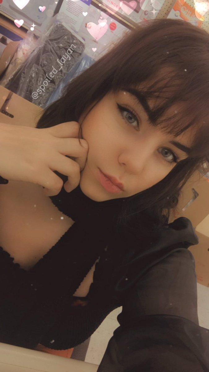 ياتري مين اشتاق لي كثير? 💮