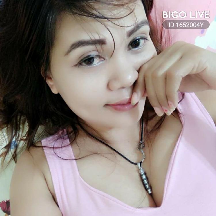 augustryan's tweet photo. Masuk dan nonton LIVE 💝 MORA🌠💉💞 di #BIGOLIVE   https://t.co/EkTl9CeLJi
https://t.co/RJbNkBt9HK https://t.co/arQcVdBWnX