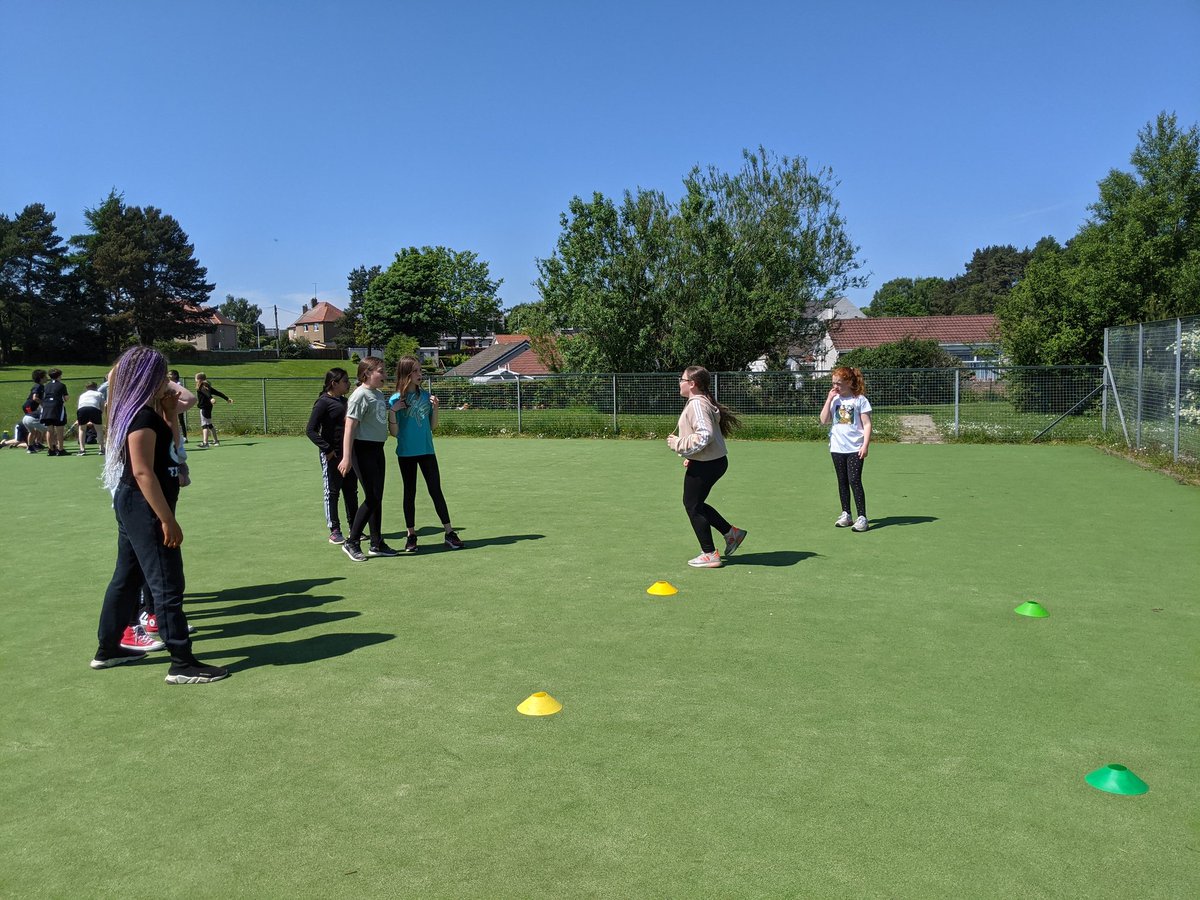 lasswadeps's tweet photo. P6S took part in the Active Schools Football Challenge today and did brilliantly! They also came up with their own challenges to complete while they were waiting their turn. Some of our girls even volunteered to lead a shuttles station for their peers! #LearningLolas ⚽🏆 https://t.co/ySQPqG3Yd5