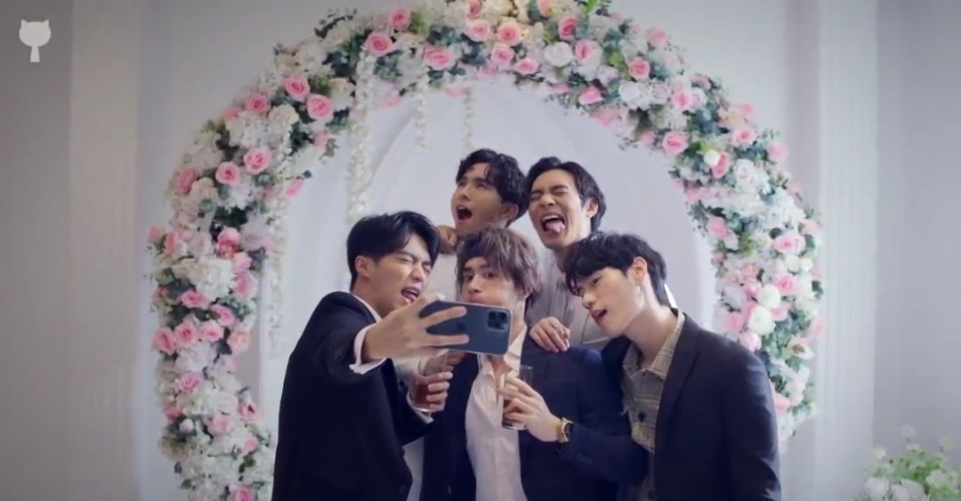 HeroTadashi's tweet photo. os meus filhos 😭😭😭😭 eles falando pra o boxiang e o zighang terem logo um bebê 😭😭😭😭😭

#HIStory4CloseToYou #history3makeourdayscount #HistoryMODC https://t.co/VzMJGwOrkc