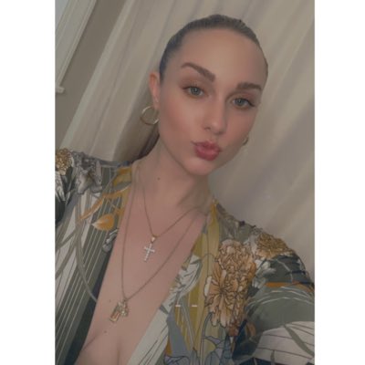KMelochick's tweet photo. #NewProfilePic https://t.co/l5neFZvz4a