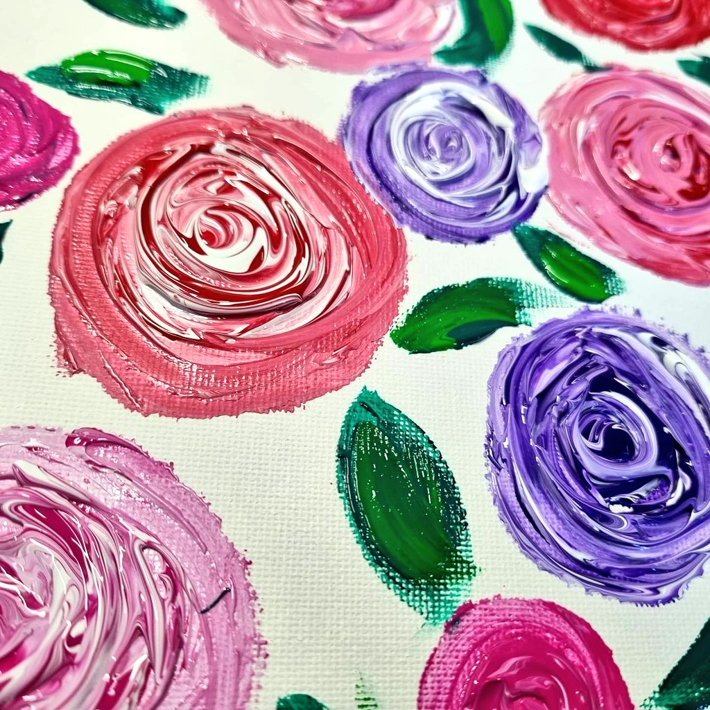 notroublsbubles's tweet photo. This is a really quick picture I've painted this afternoon. I don't like to spend long on my paintings, max of 1 hour. #painting #roses #practicing #amateur #artist #amateurartist #amateurpainter #acrylic #quickart #quickartwork https://t.co/Bf3FgqFgso