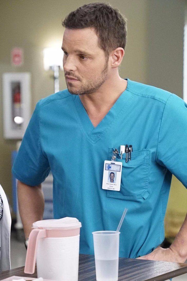 BR00KEDAV1SS's tweet photo. choose one for Izzie https://t.co/RPFxH8x10t