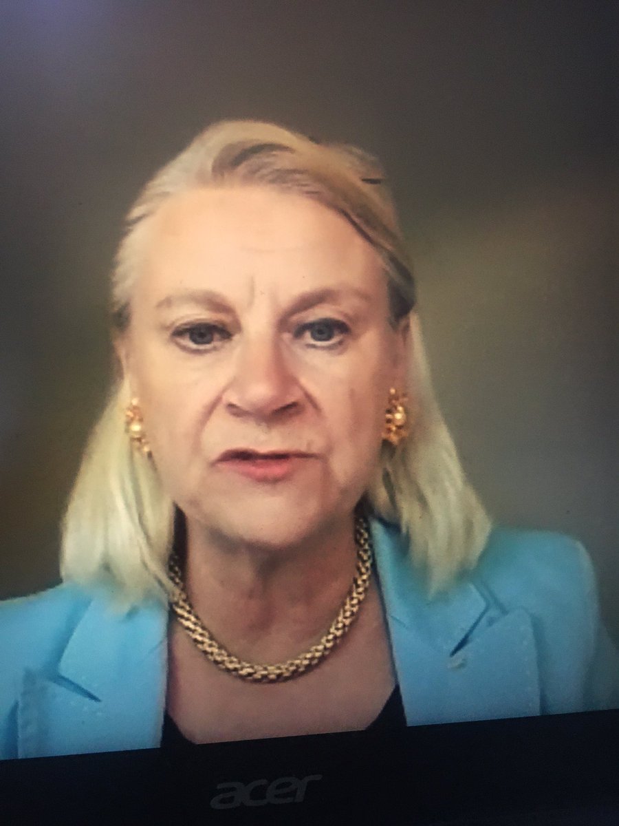 POINTS_EU's tweet photo. Pâquerette Girard-Zappelli, Chief Ethics and Compliance Officer of the @iocmedia, thanks @EOCEUOffice for the excellent running of the @POINTS_EU &amp; highlights the importance of cooperation between governments and sport organisations to continuously work for the better integrity. https://t.co/mJInv93hHM