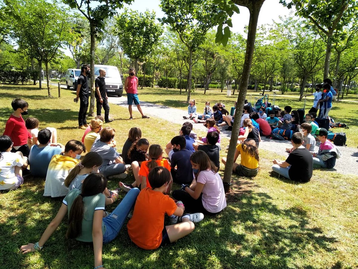 escolapiabalmes's tweet photo. COLÒNIES 5È DE PRIMÀRIA. 
Ja hem arribat i estem instal·lats a les tendes!! Ara començaran les activitats de tarda: snorkel, canoa i jocs de platja
#5EPRIEPB 
#PRIMARIAEPB https://t.co/fNBPdm867h
