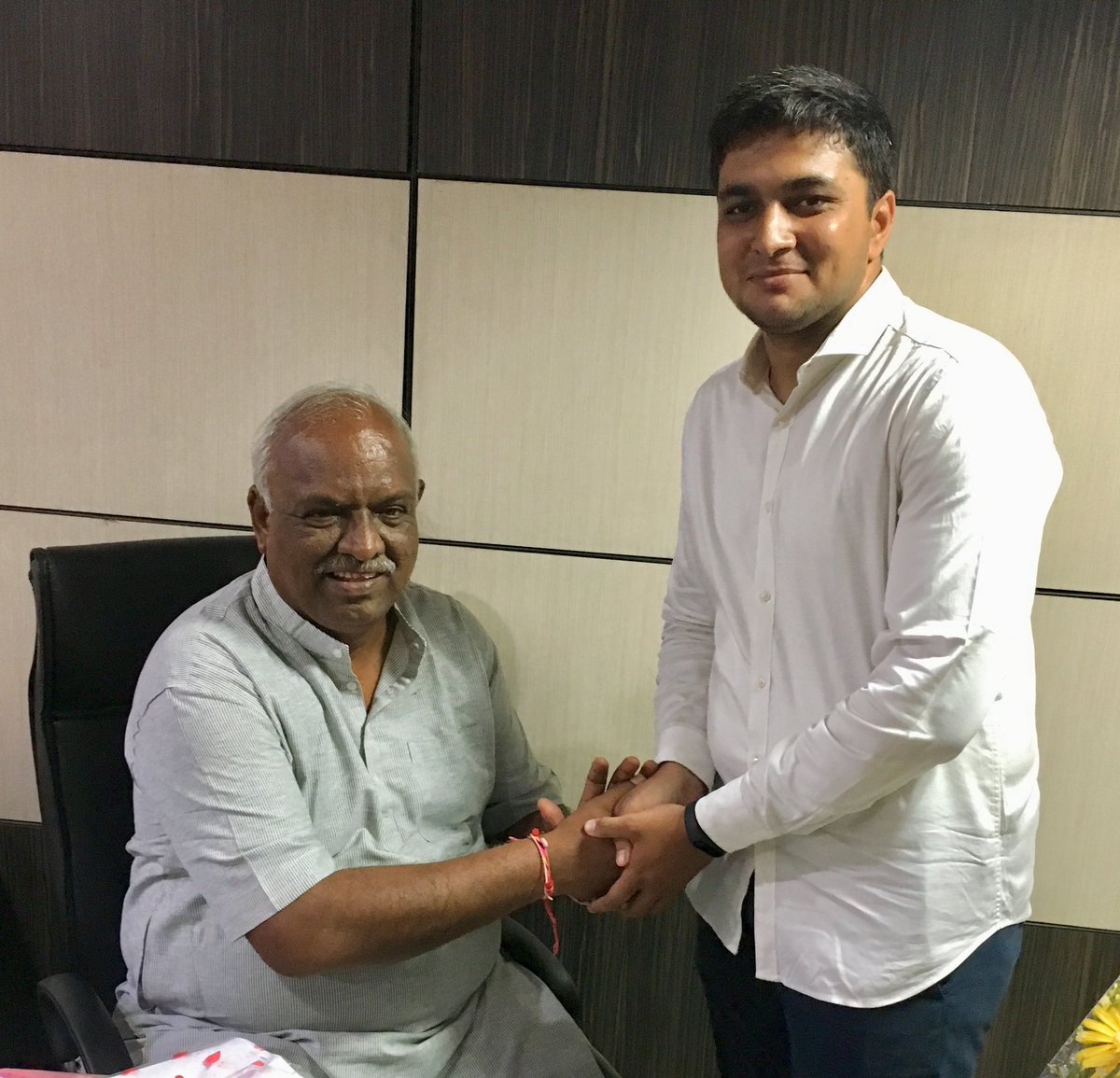 mananshah_21's tweet image. કર્ણાવતી મહાનગરના અધ્યક્ષ તરીકે શ્રી @AmitShah4BJP જી ની વરણી થવા બદલ તેમને હાર્દિક અભિનંદન સહ શુભકામનાઓ.