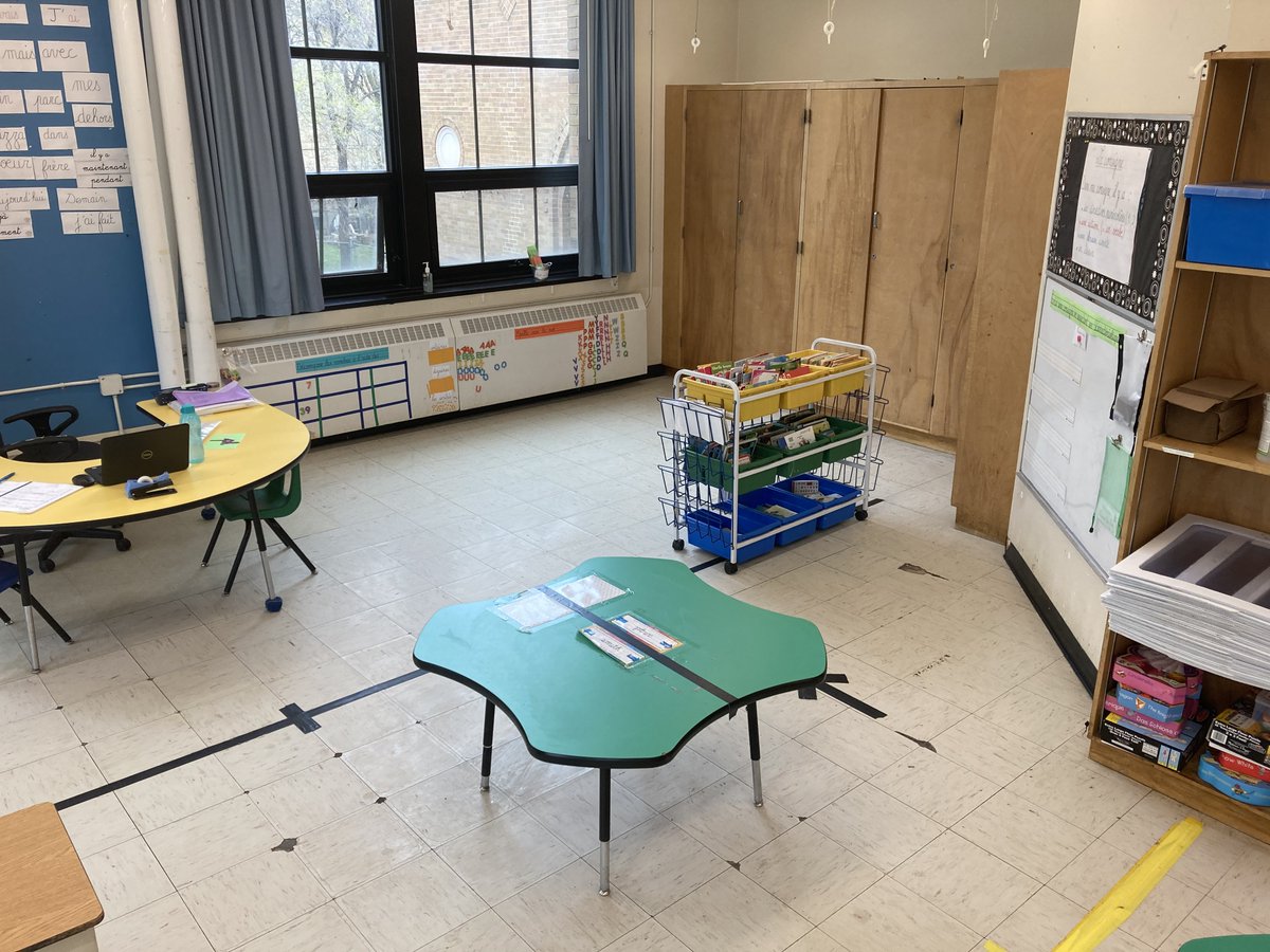 BenmessabihA's tweet photo. Ce soir à 17h et à 19h à la #FoireIP21 virtuelle et ouverte à tous, nous parlerons de surfaces horizontales et verticales avec des idées de centres et de matériel. #idées #centres #besoinkinesthésique 
 ↡ Cliquez sur le lien pour nous rejoindre ce soir ↡
https://t.co/mwbZk6Z34l https://t.co/zibRsJOvV5